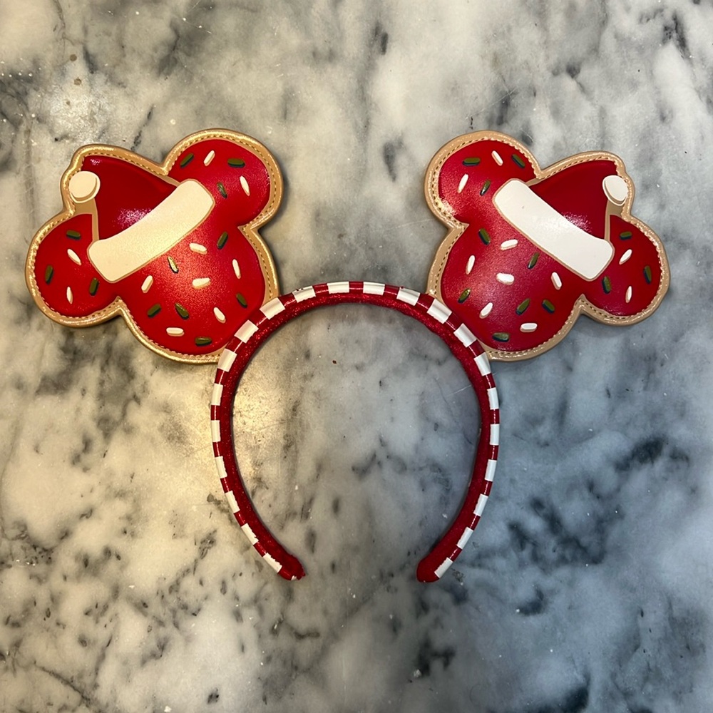 Disney Mickey festive cookie holiday ears